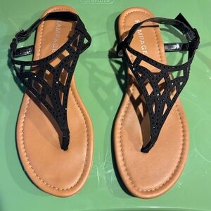 Rampage Black T-strap Sandals